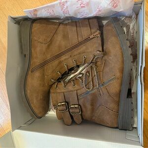 Blowfish Brown Ankle Boots Prospector